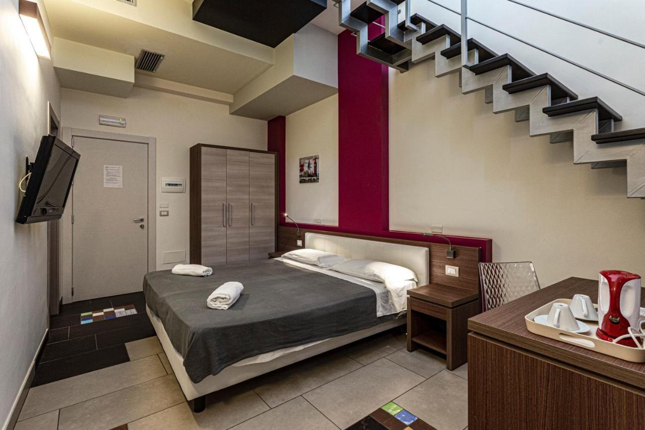 Hotel Don Giovanni อาโวลา ภายนอก รูปภาพ