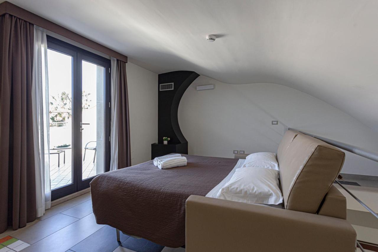 Hotel Don Giovanni อาโวลา ภายนอก รูปภาพ